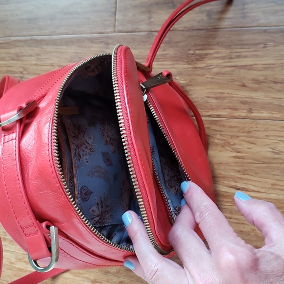 Hobo convertible backpack - Picture 7 of 12